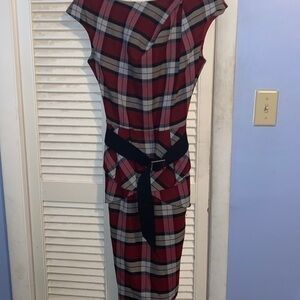 Venus plaid dress with belt